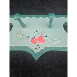 Rustic Green Wood Peg Rack 4 Pegs Hand Painted Hearts Country Cottage Decor